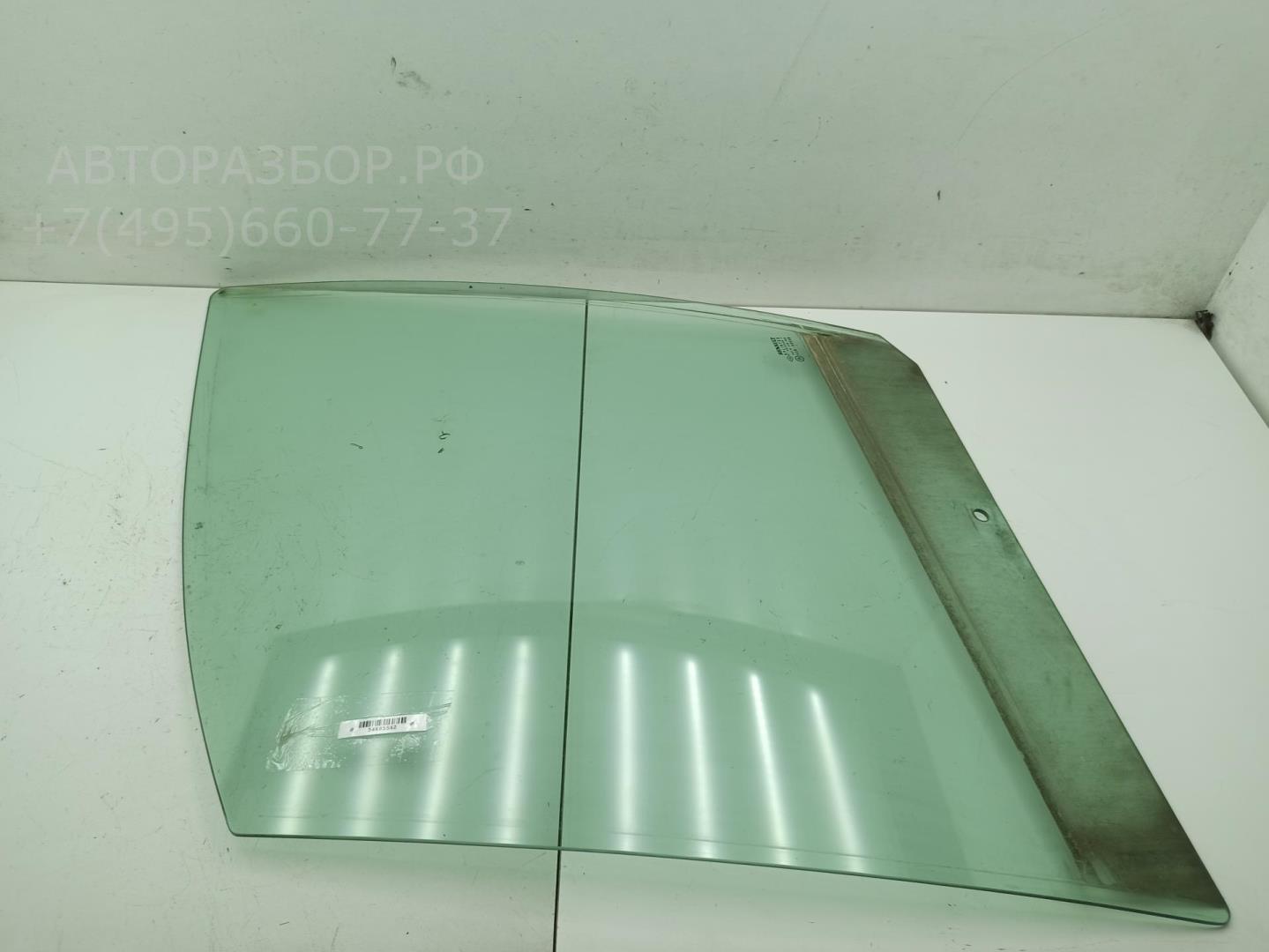 Стекло двери передней левой