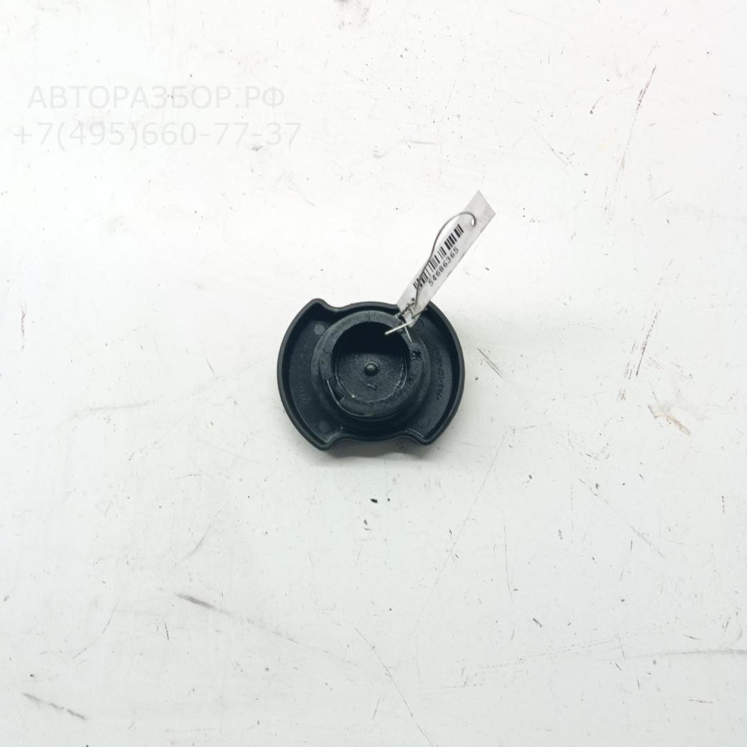 Крышка маслозаливной горловины