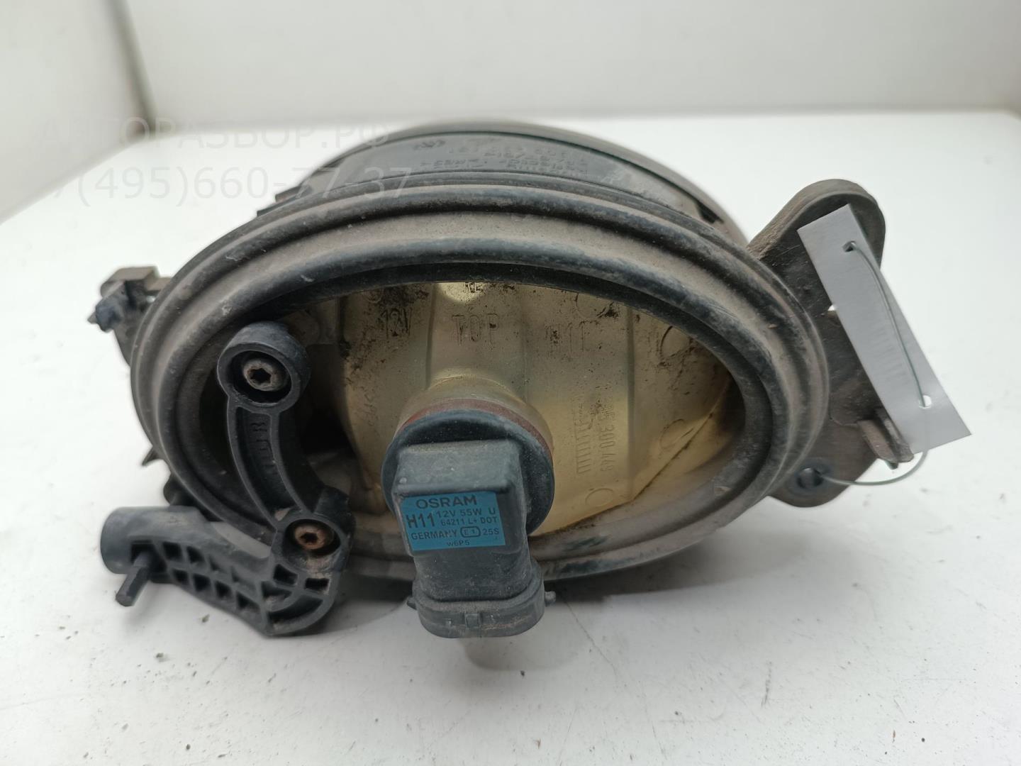 Фара противотуманная правая