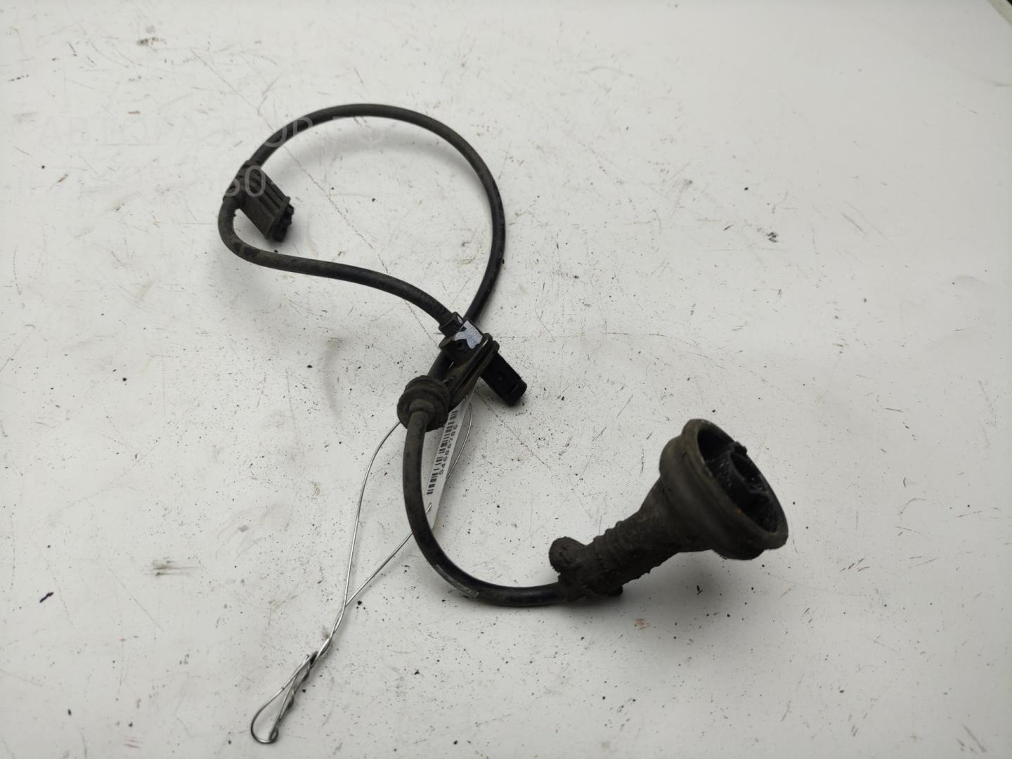 Датчик ABS задний