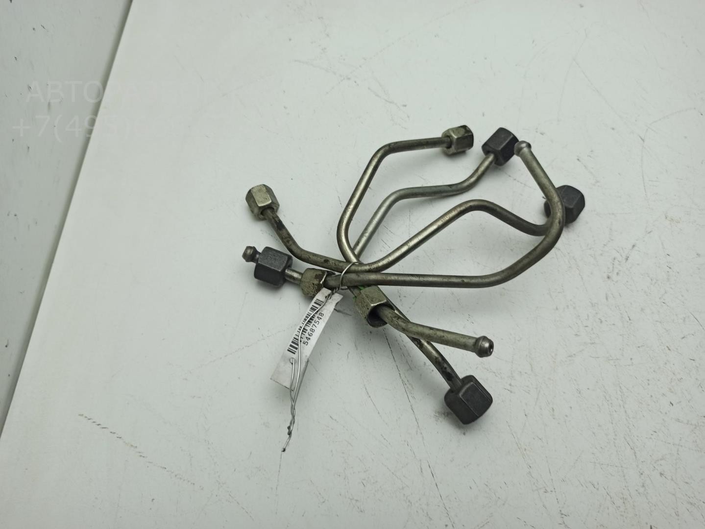 Трубка топливная