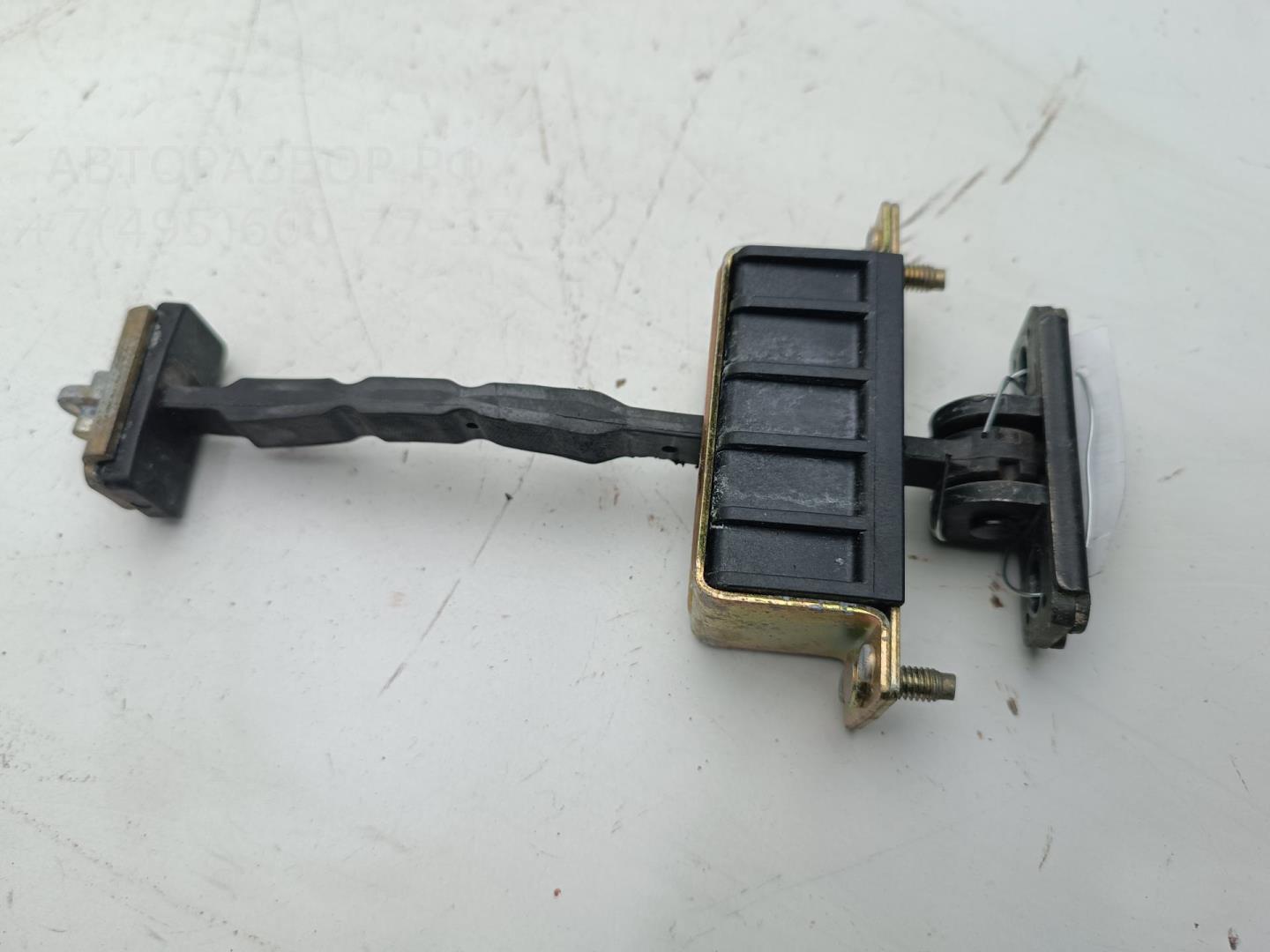 Ограничитель двери