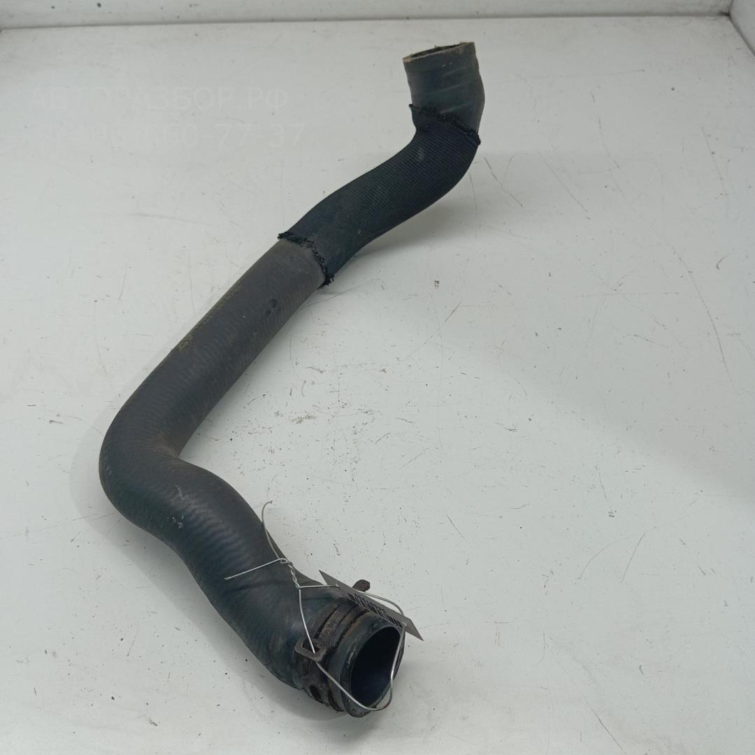 Патрубок радиатора