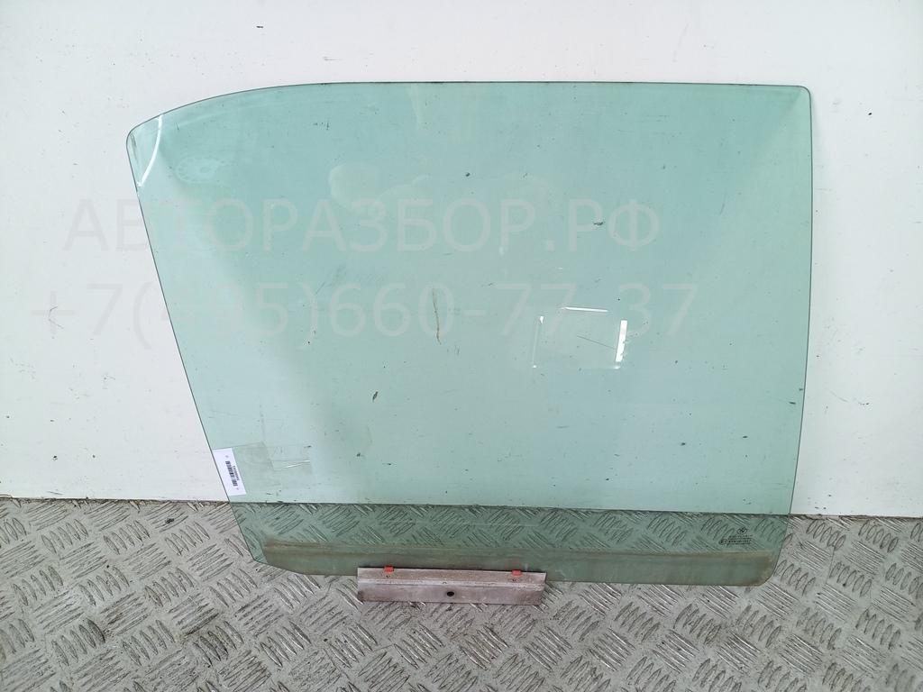 Стекло двери задней правой
