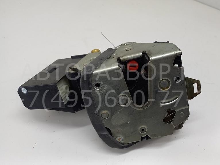 Замок двери задней левой