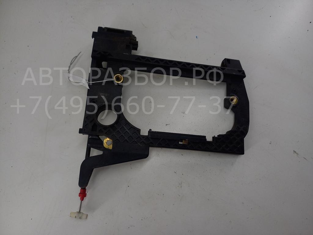 Кронштейн ручки