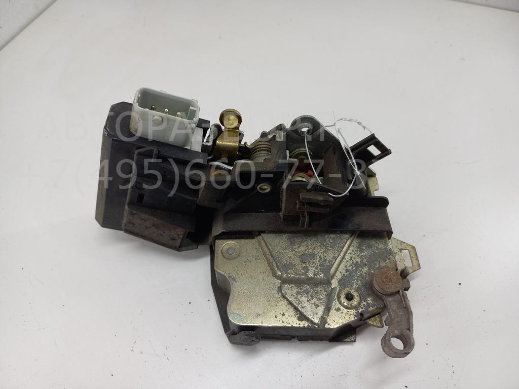 Замок двери задней правой