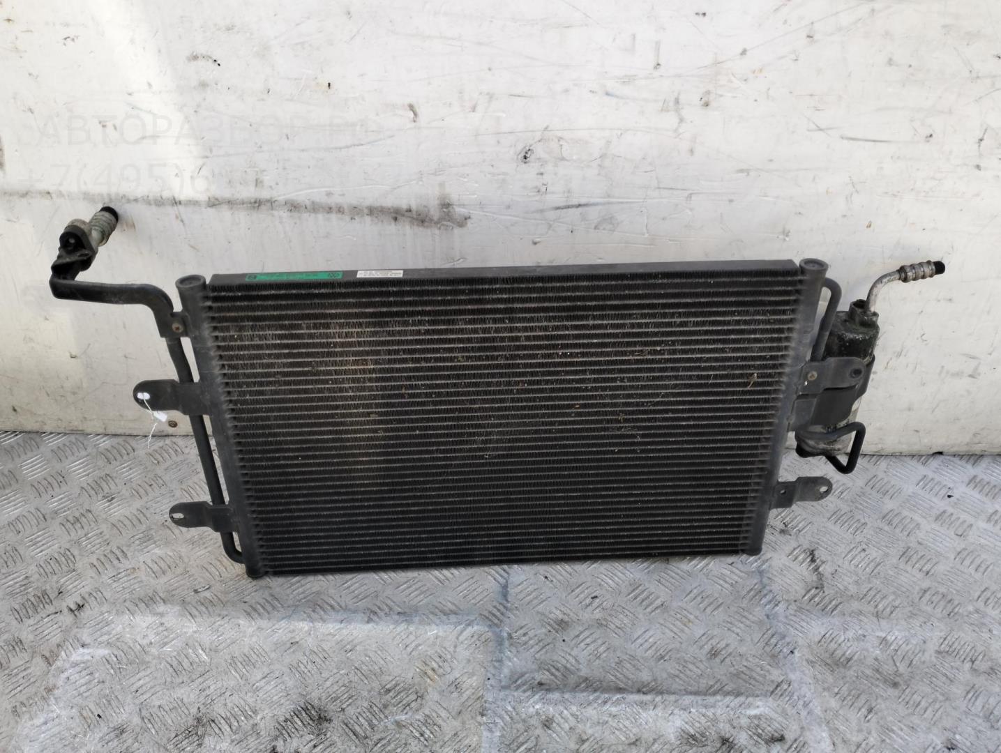Радиатор кондиционера / конденсер