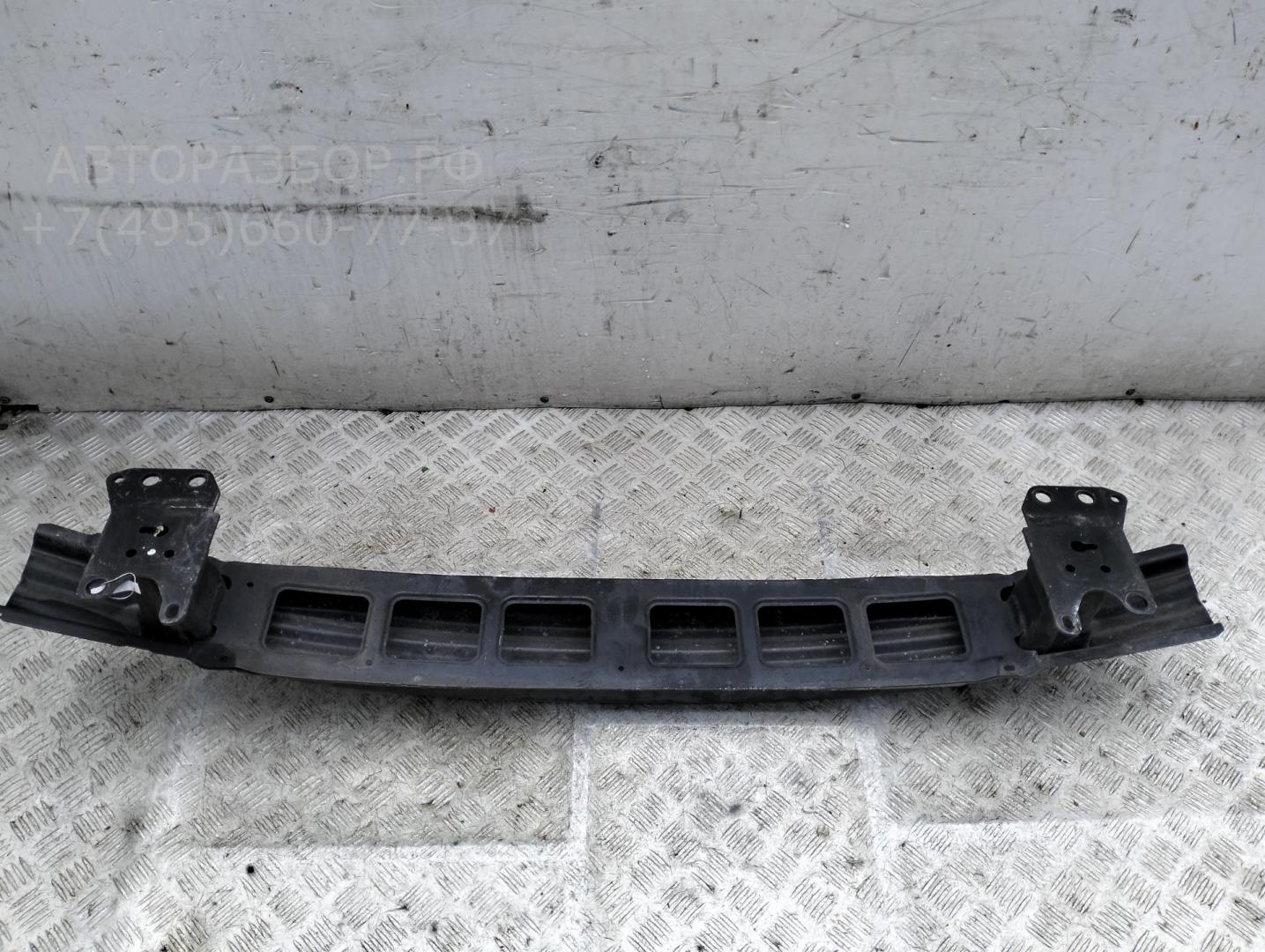 Усилитель переднего бампера