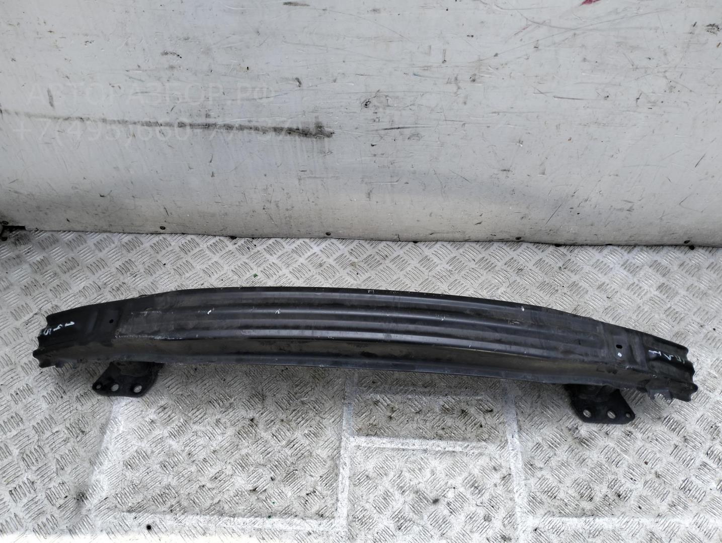 Усилитель переднего бампера