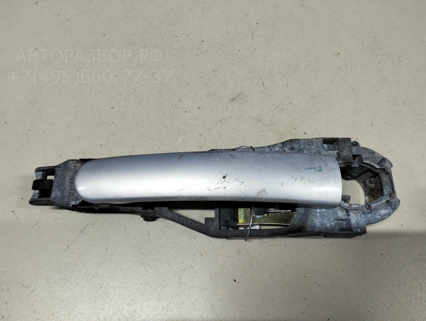 Ручка двери задней наружная правая