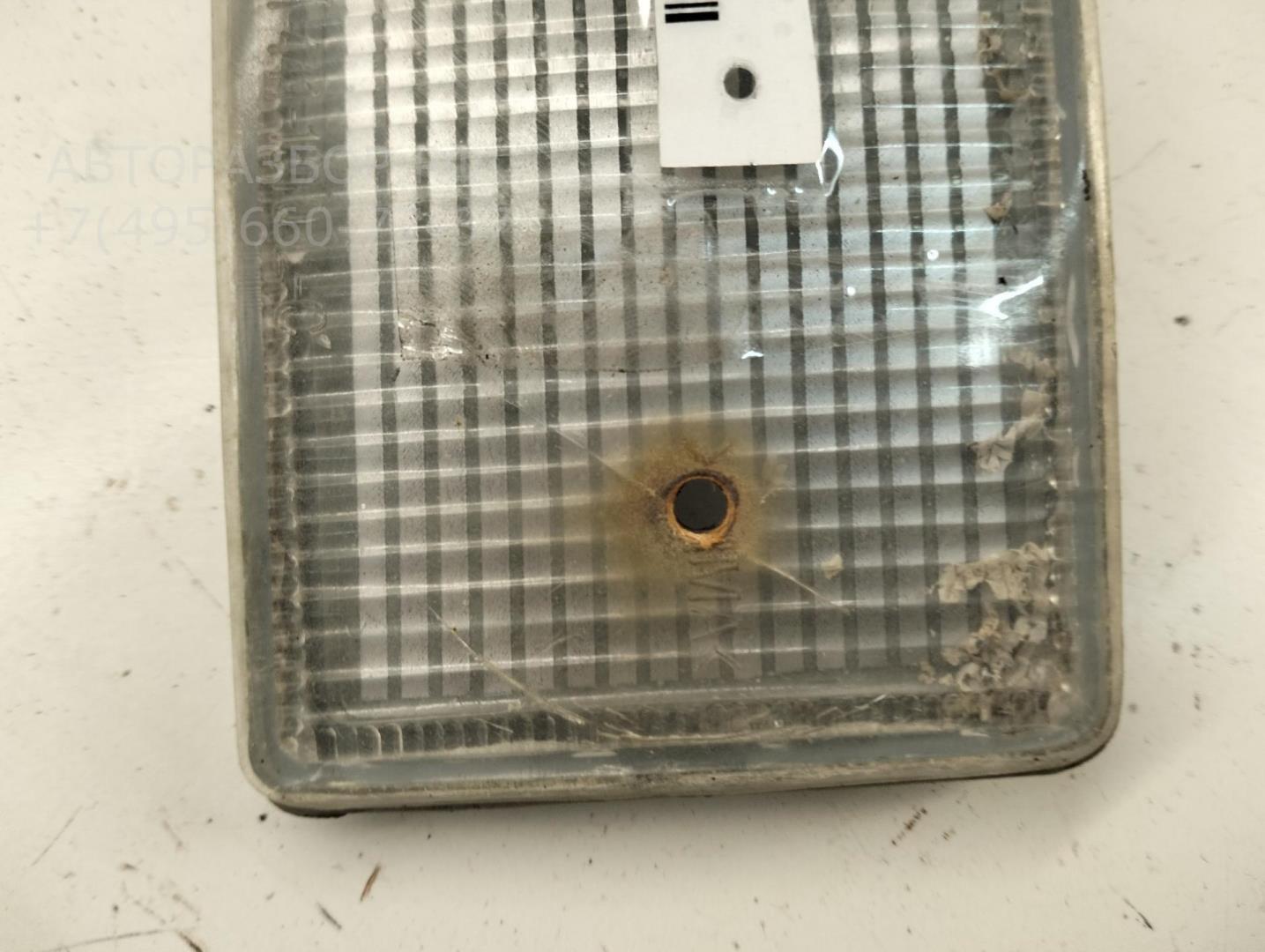 Отражатель передний левый у фары