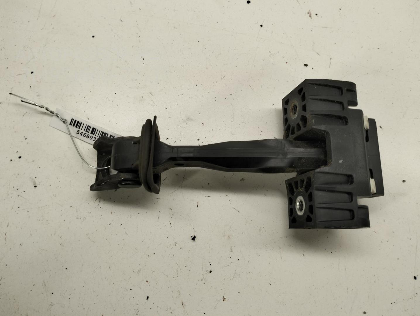 Ограничитель двери