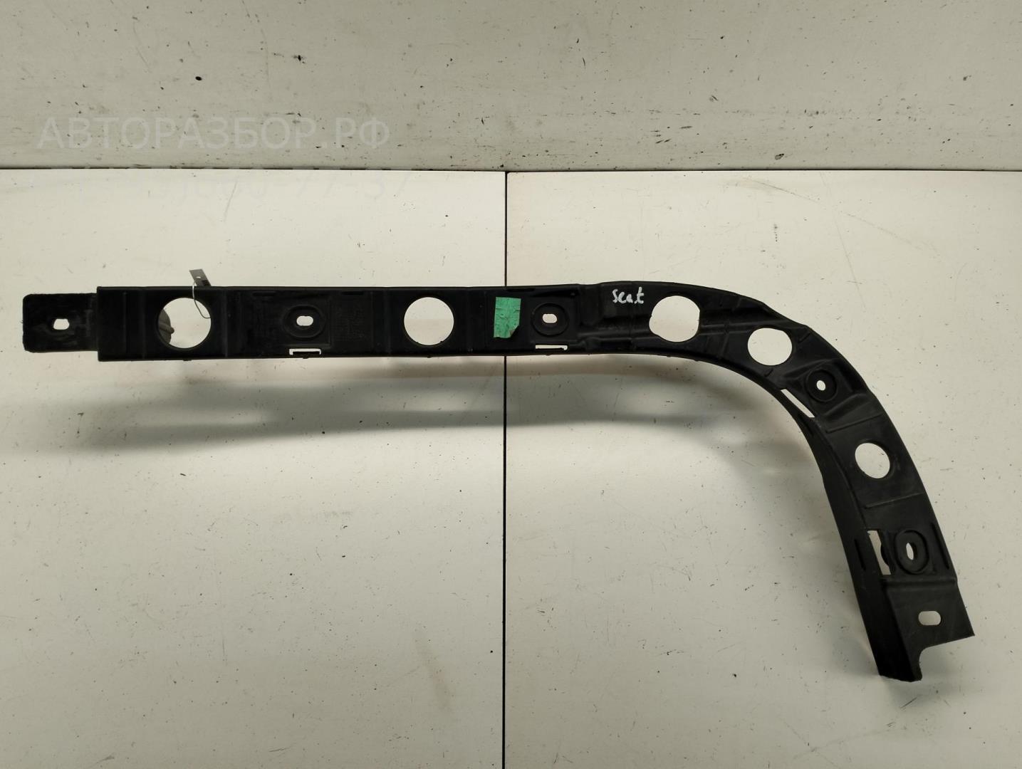 Кронштейн заднего бампера правый