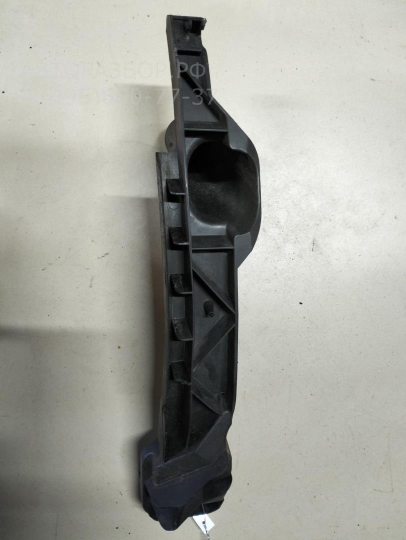 Кронштейн переднего бампера левый