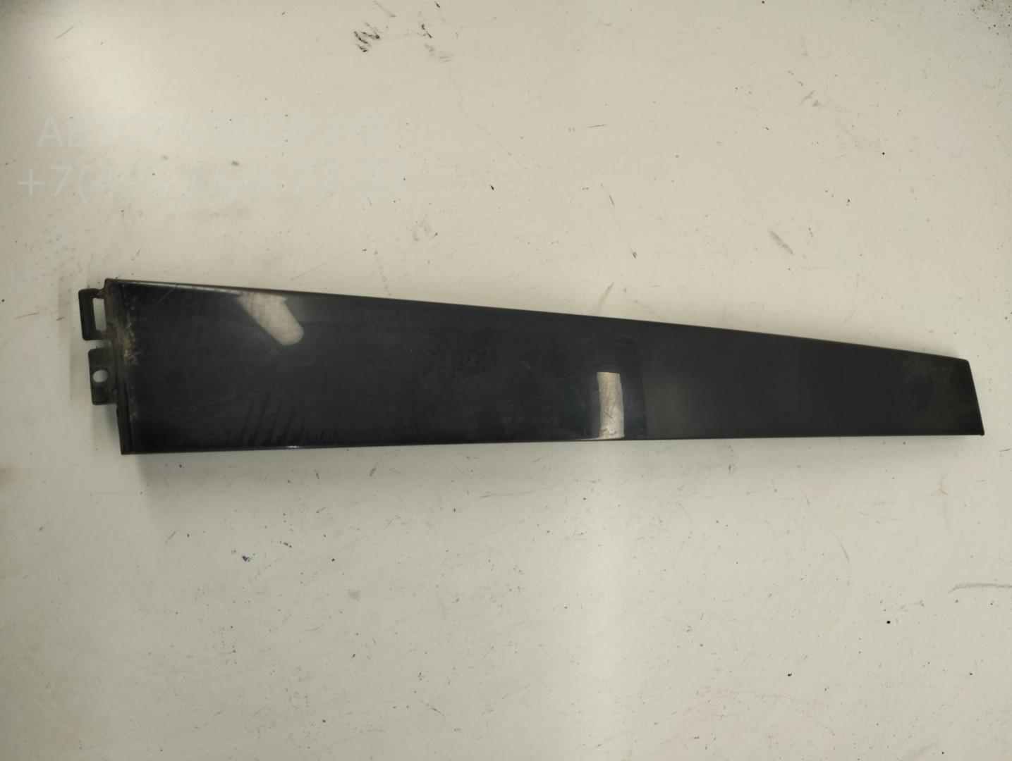 Накладка двери задней левой