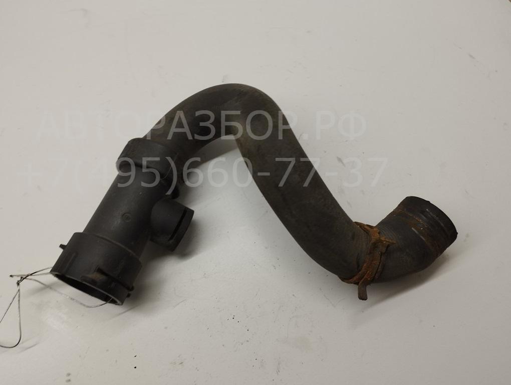 Патрубок радиатора