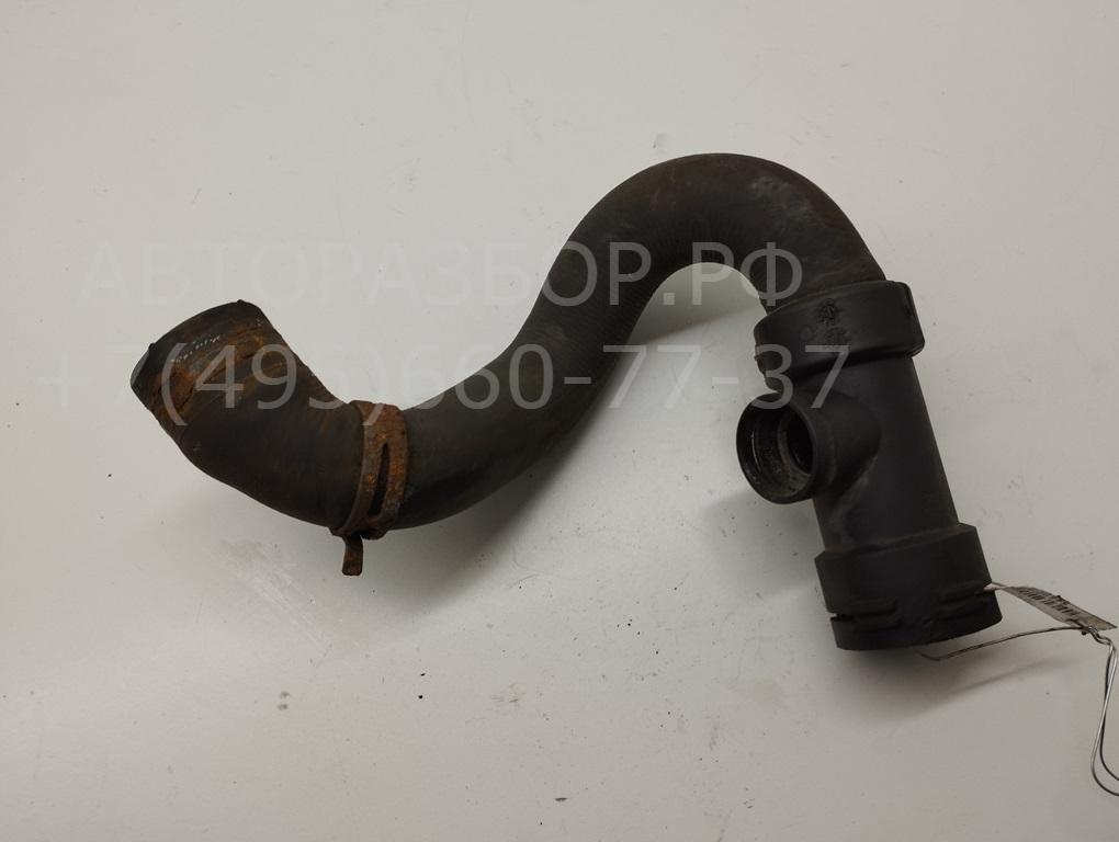 Патрубок радиатора