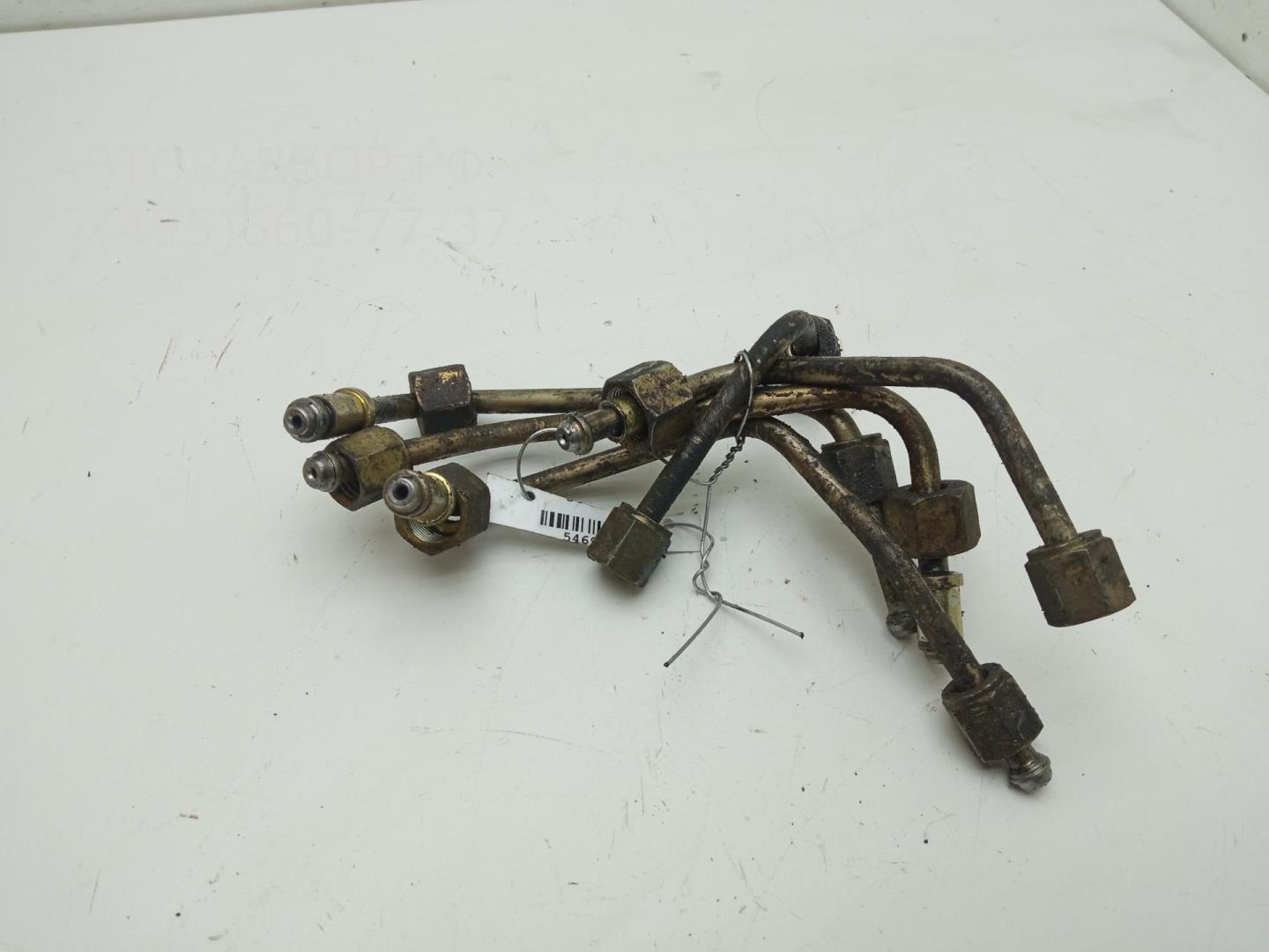 Трубка топливная