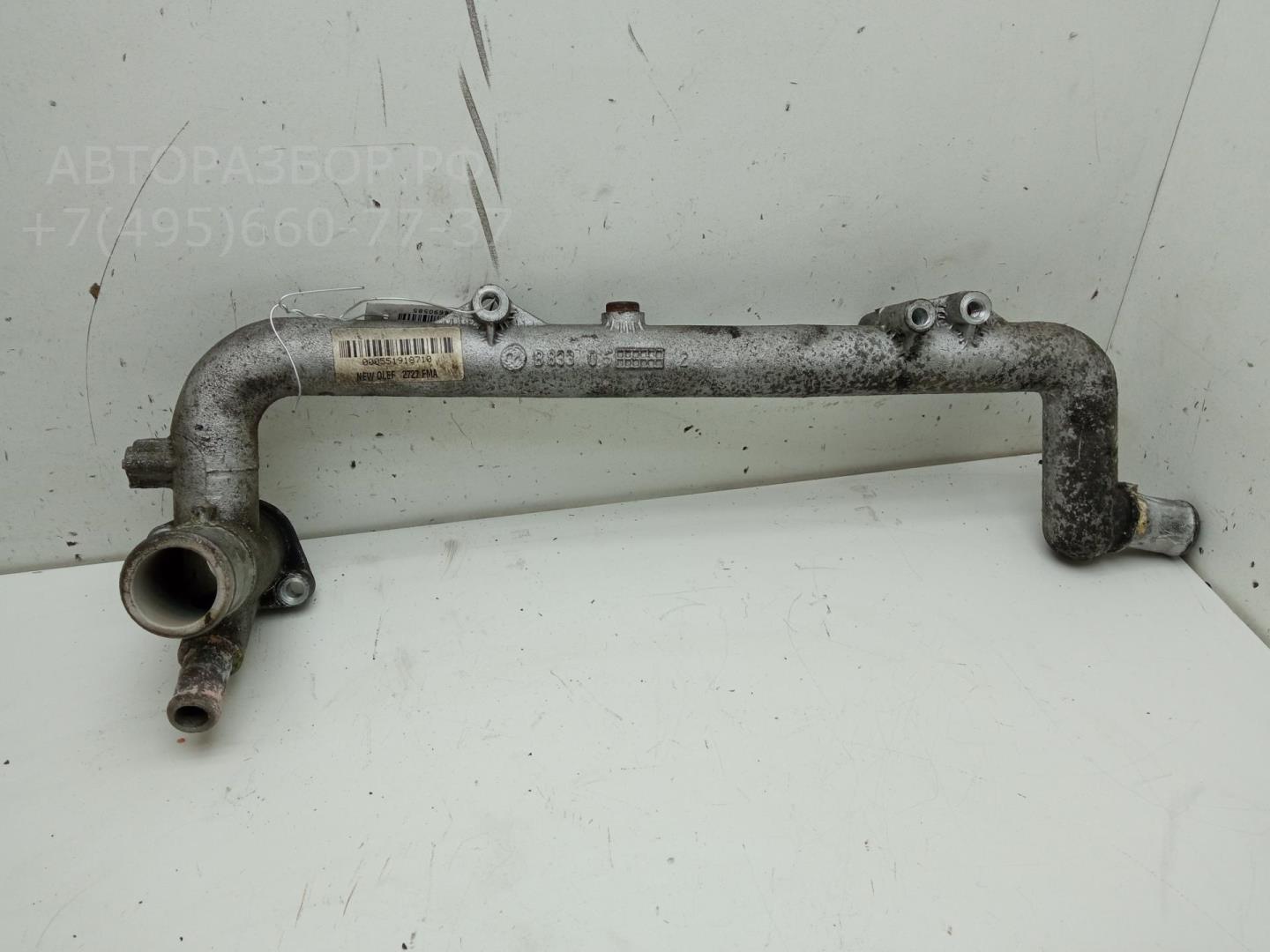 Трубка системы охлаждения