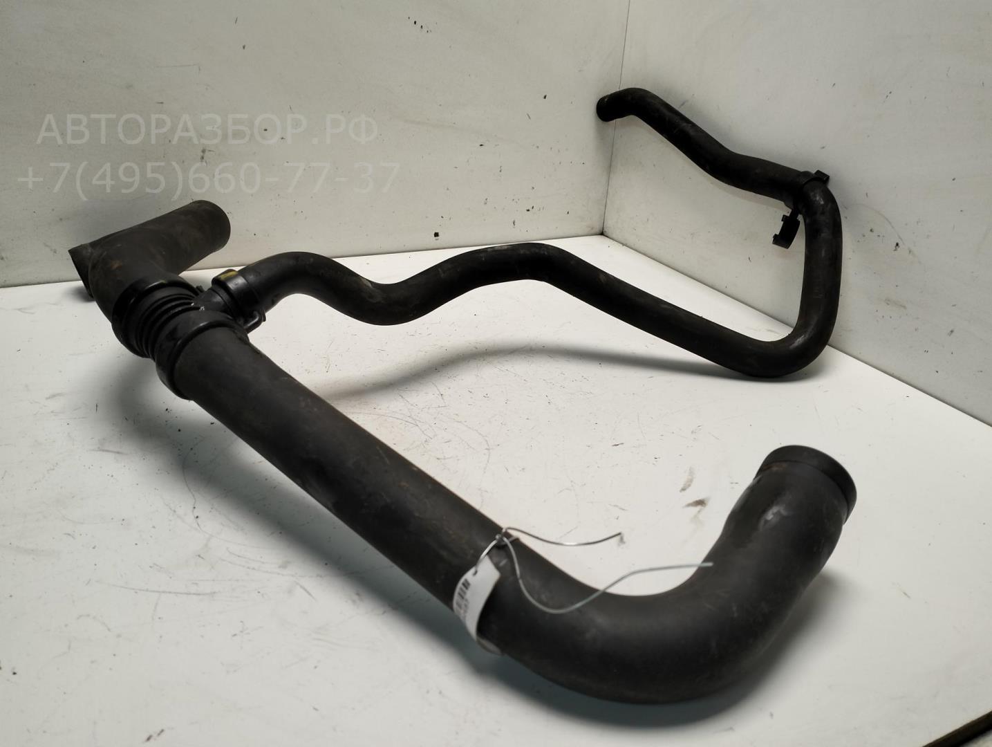 Патрубок радиатора