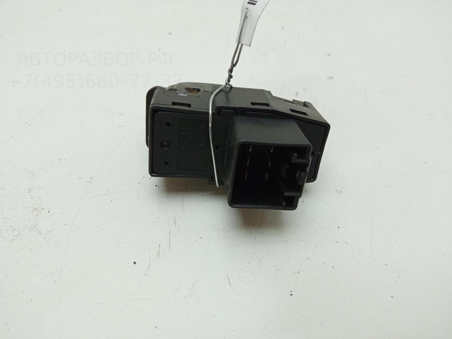 Кнопка стеклоподъемника