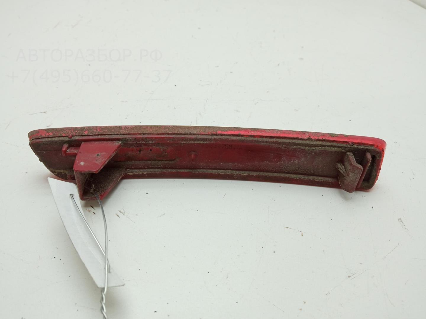 Отражатель в бампер задний правый