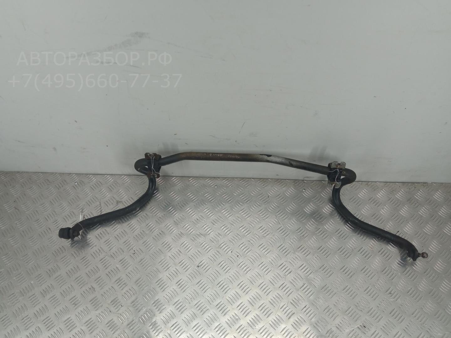 Стабилизатор передний