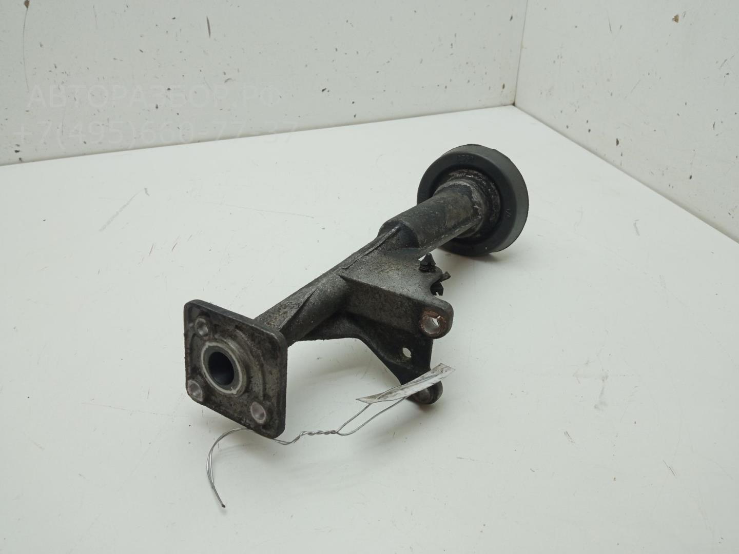 Маслозаливная горловина