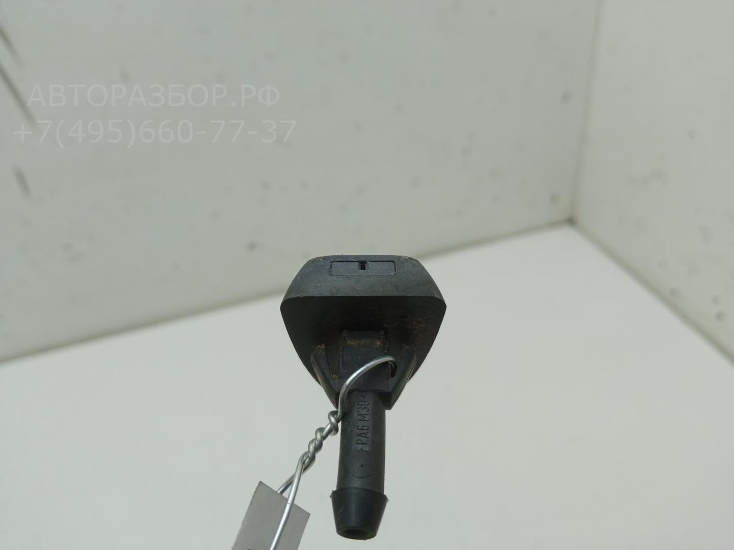 Форсунка омывателя лобового стекла