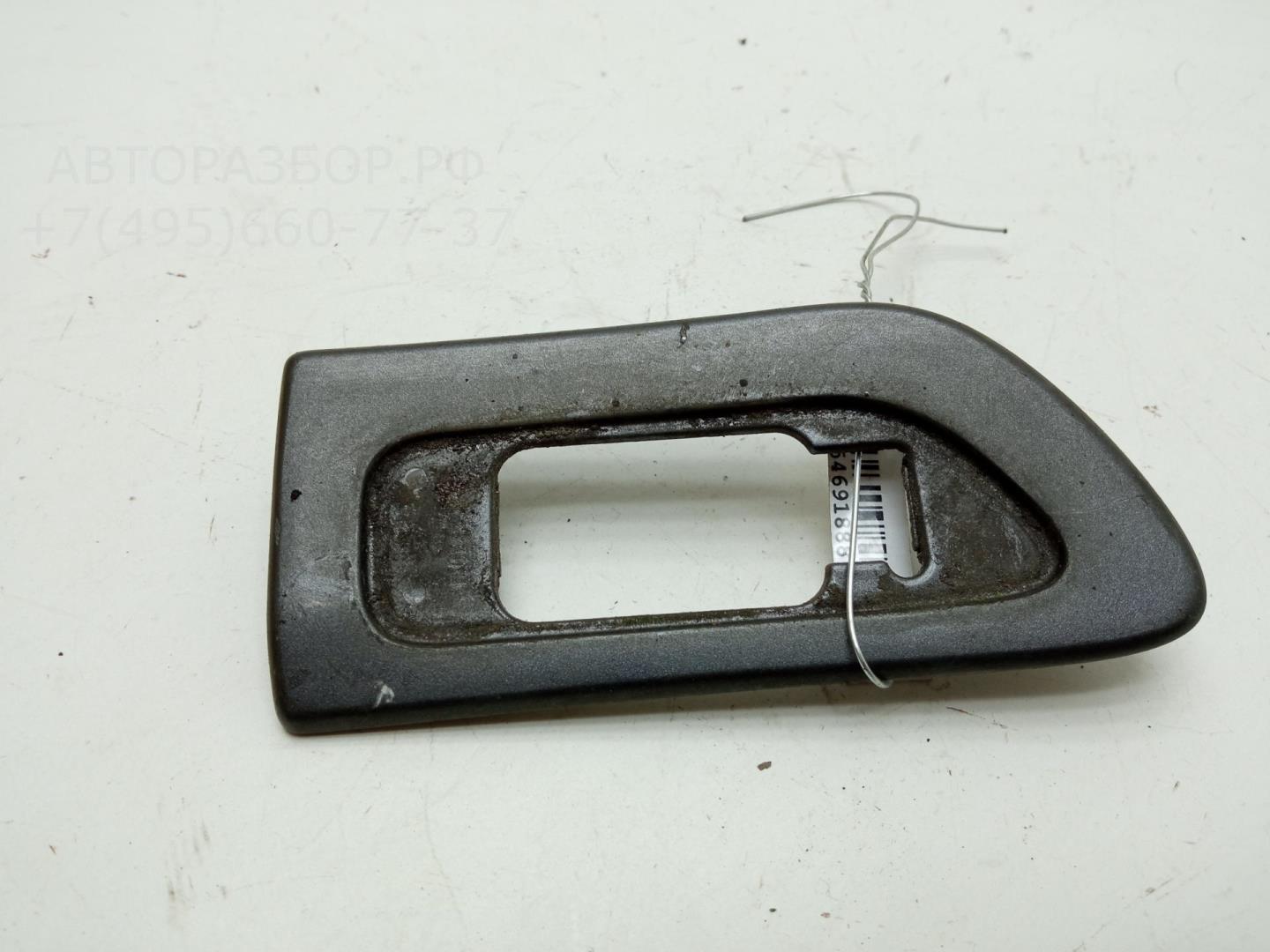 Накладка переднего крыла левого