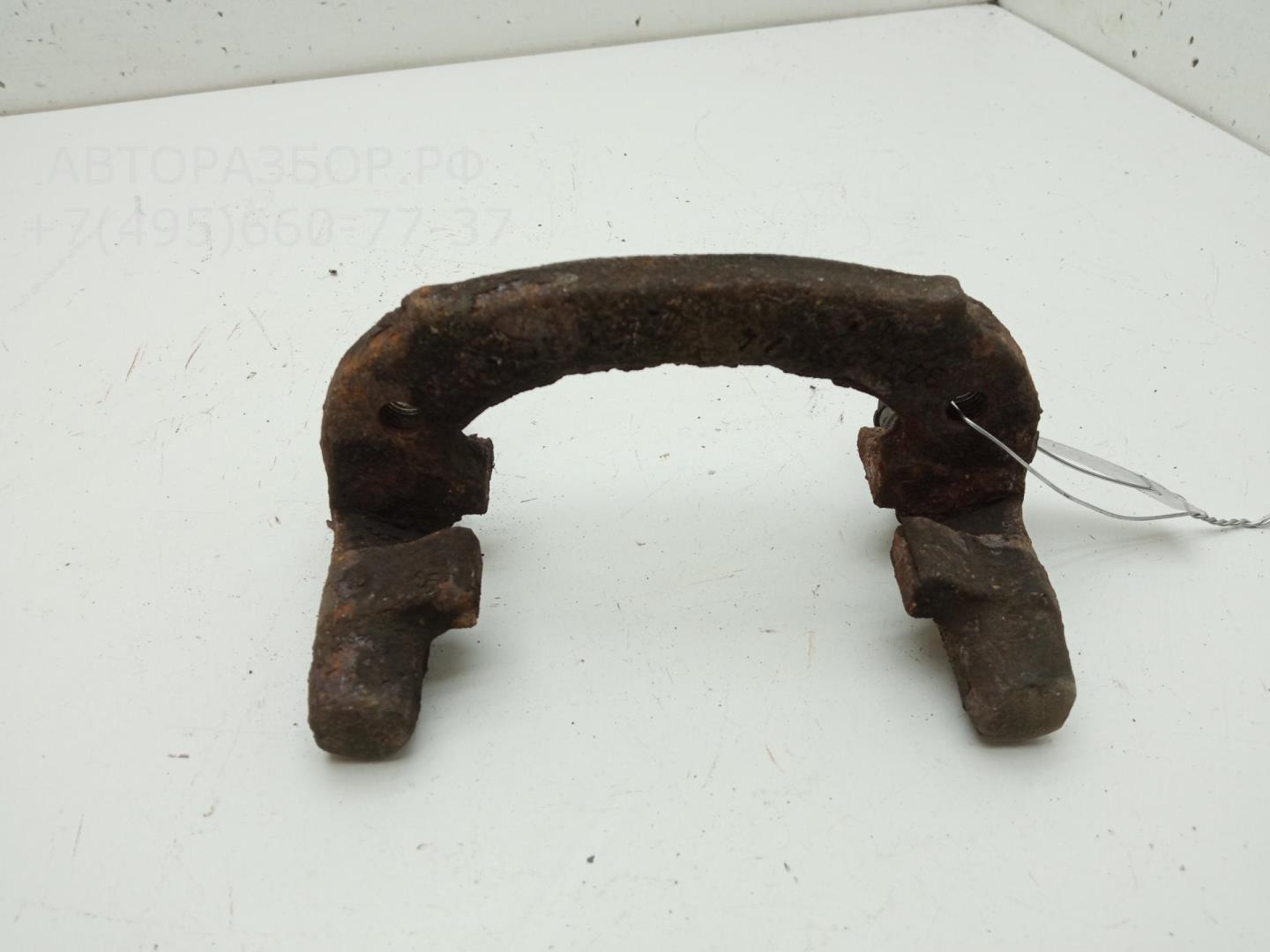 Скоба суппорта заднего