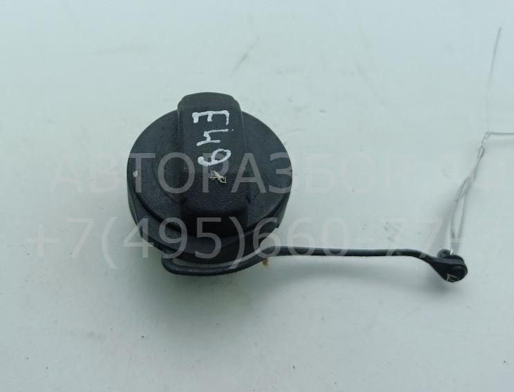 Крышка топливного бака