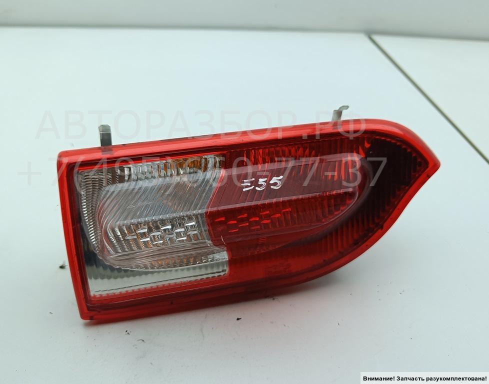 Фонарь задний правый