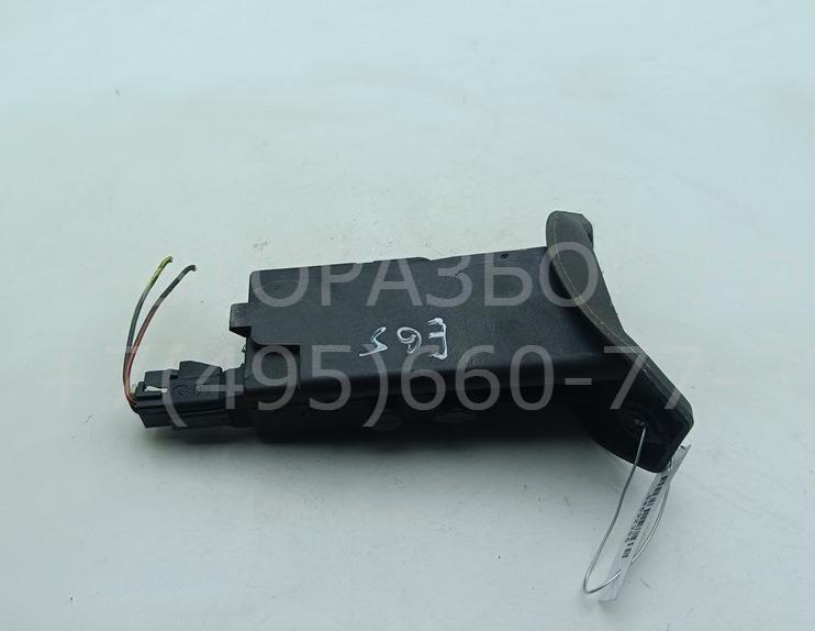 Активатор замка двери