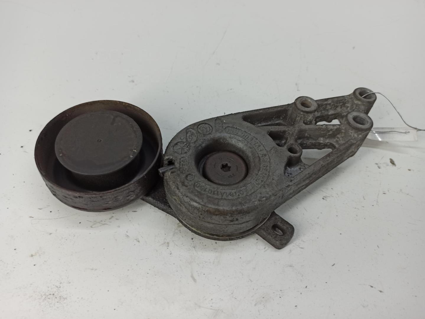 Механизм натяжения ремня ГРМ