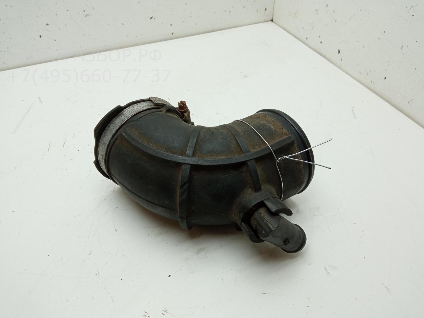 Трубка топливная