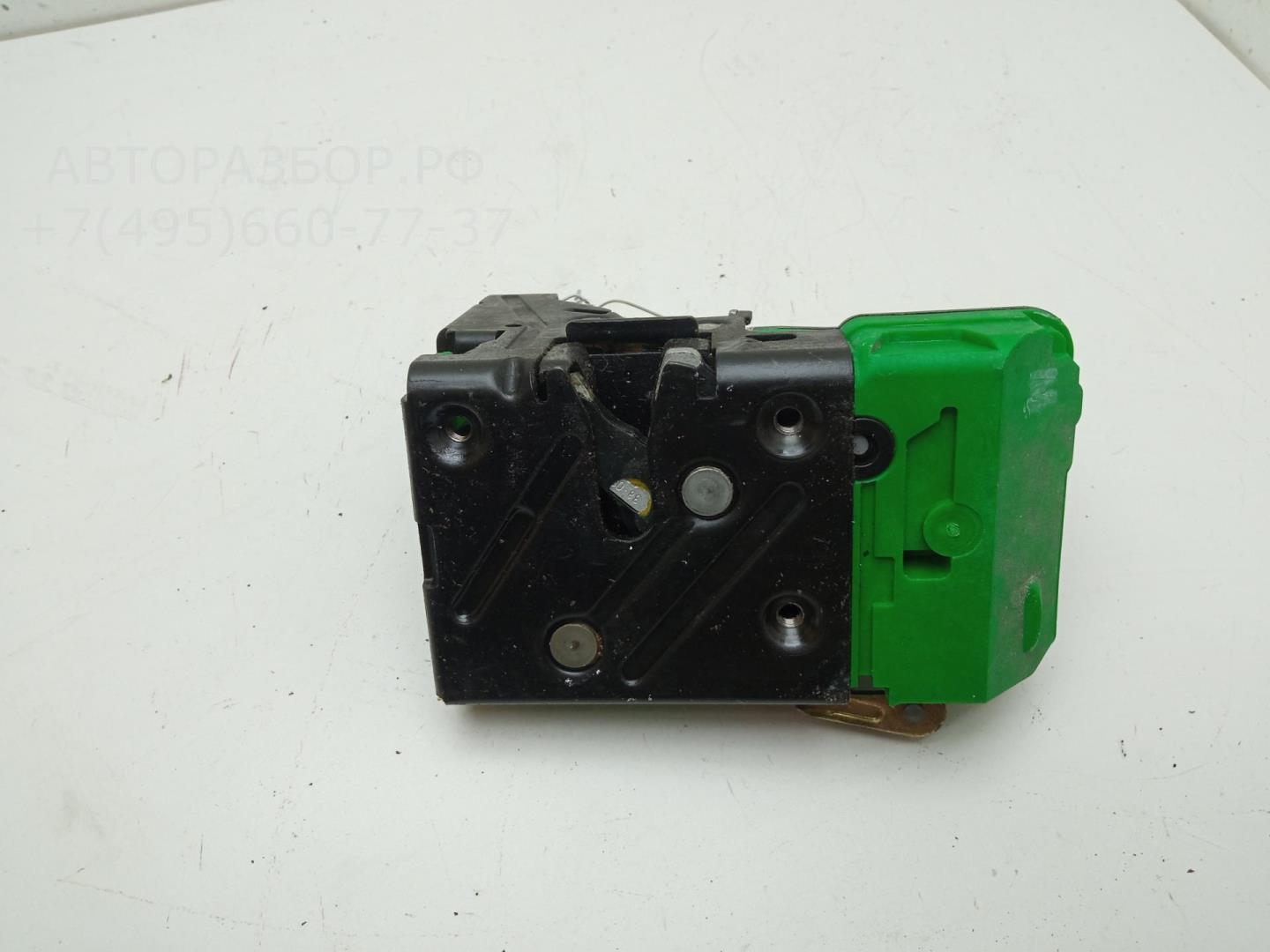 Замок двери передней правой