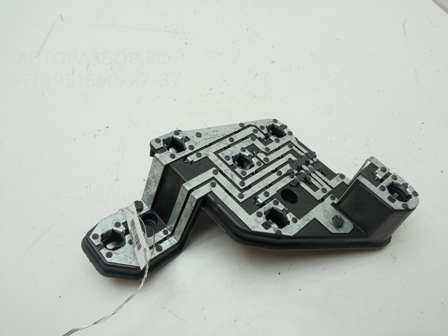 Плата заднего фонаря правого