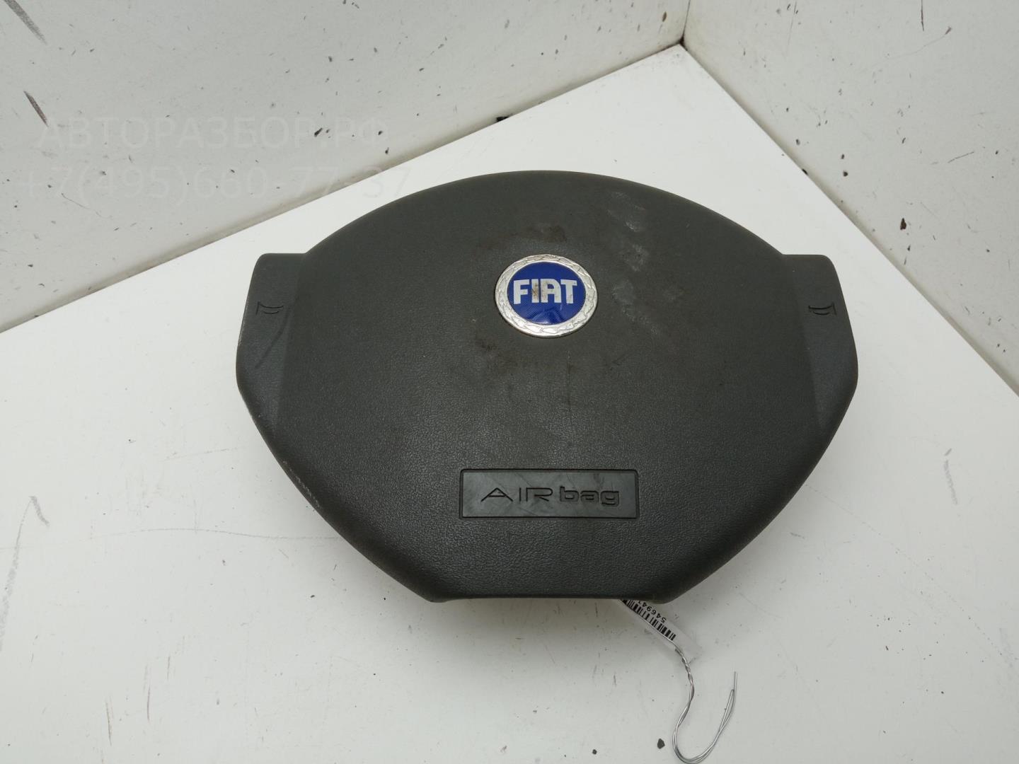 Подушка безопасности в рулевое колесо