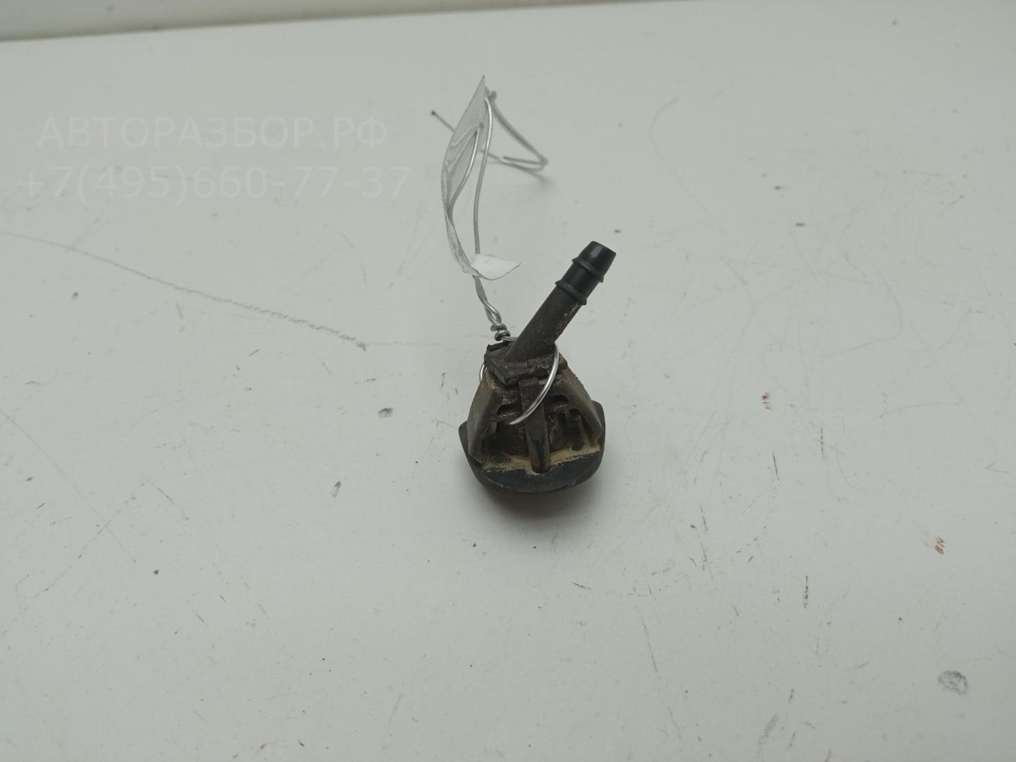 Форсунка омывателя лобового стекла