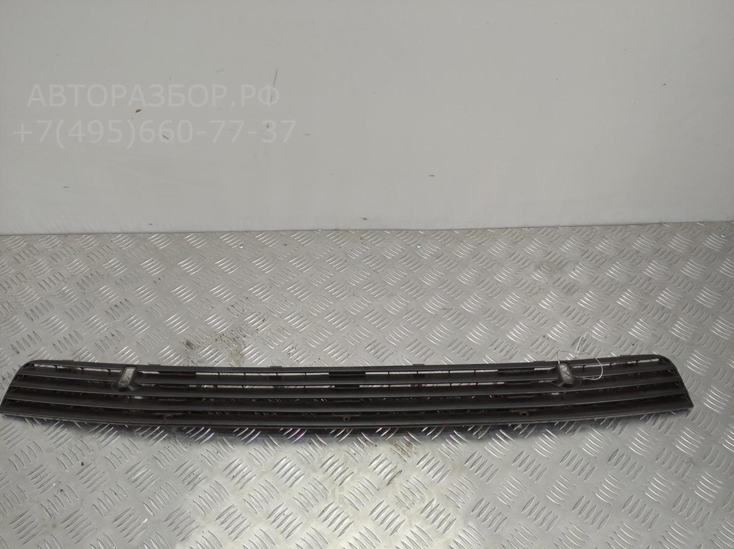 Решетка в капот