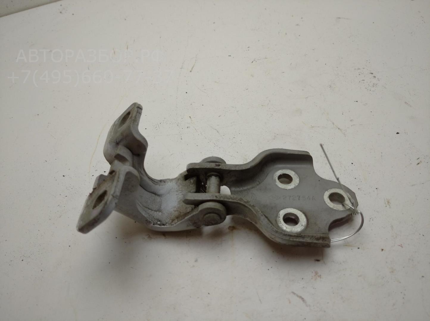 Петля двери