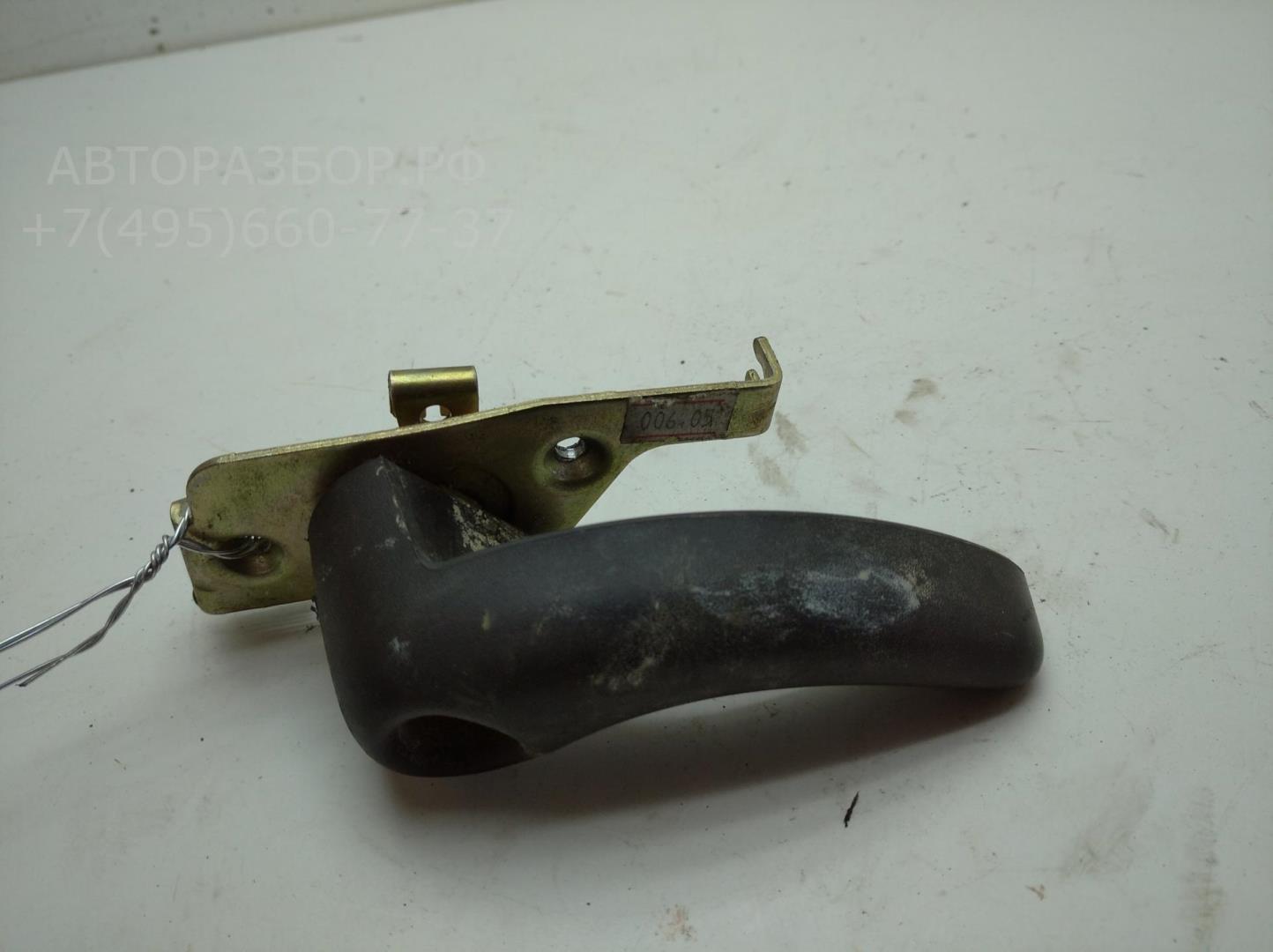 Ручка двери задней внутренняя левая