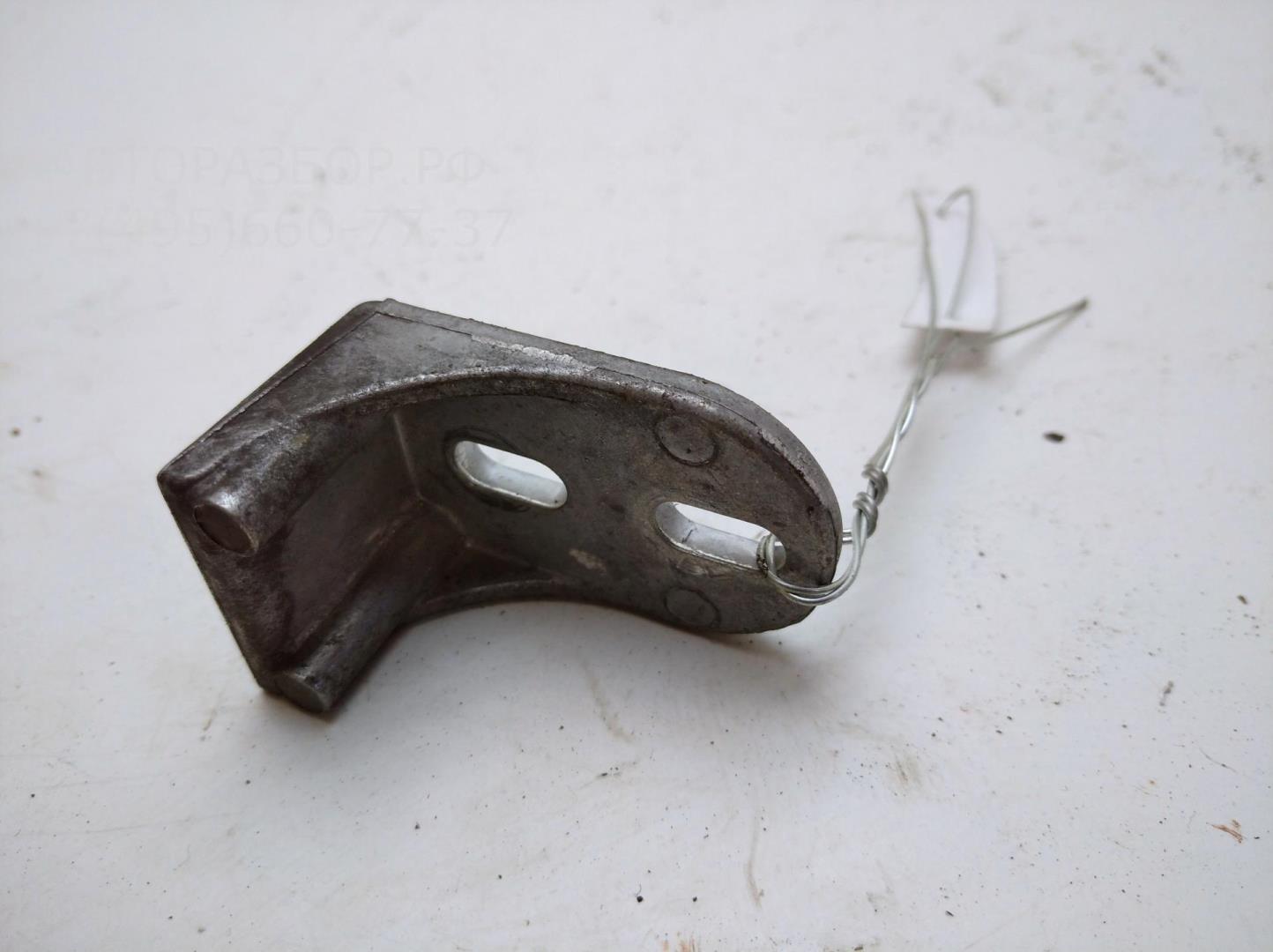 Ответная часть замка двери