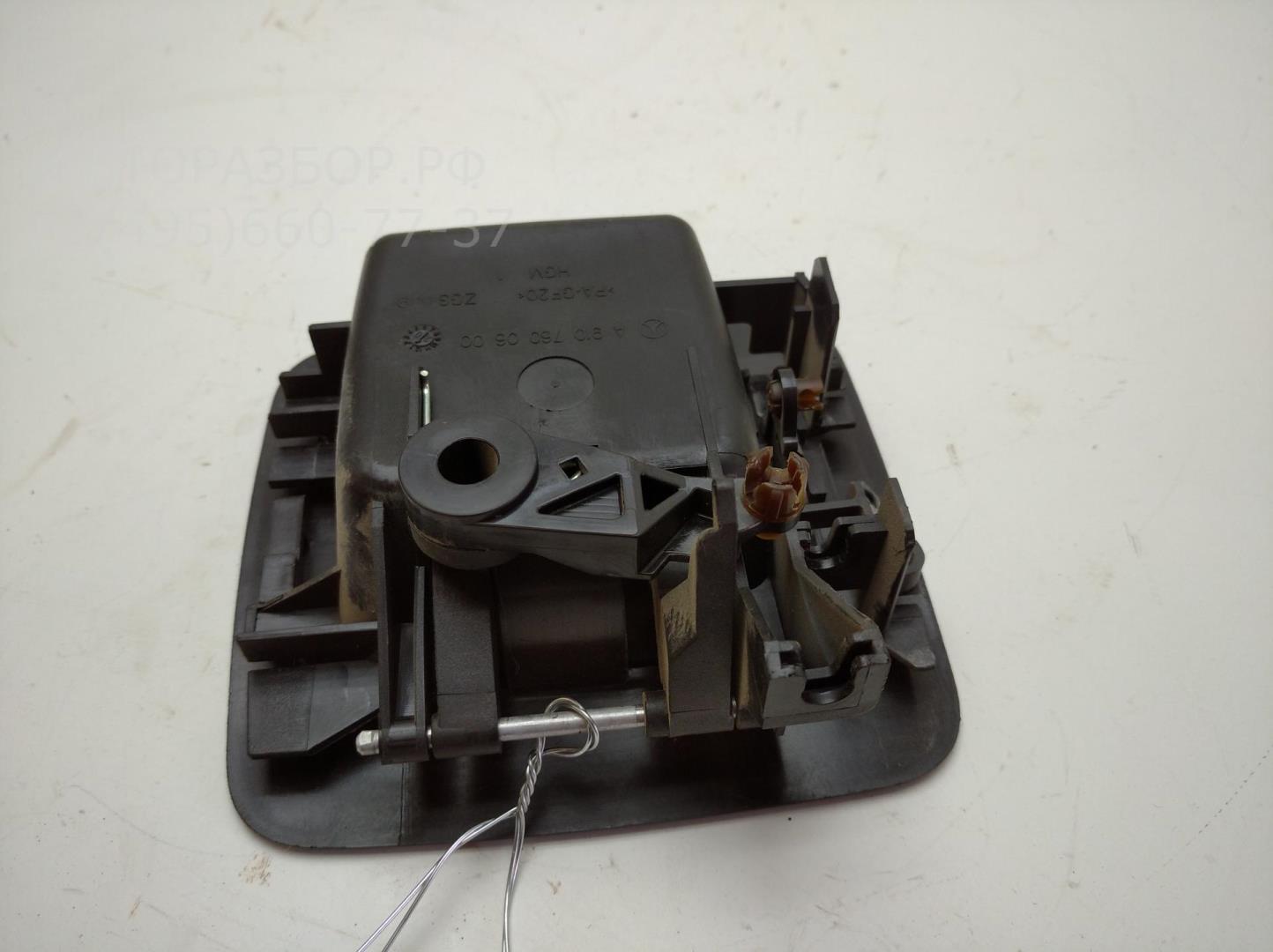 Ручка двери задней внутренняя правая