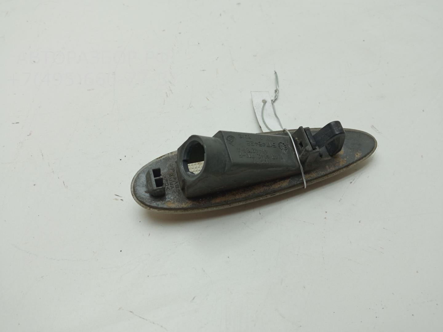 Указатель поворота правый