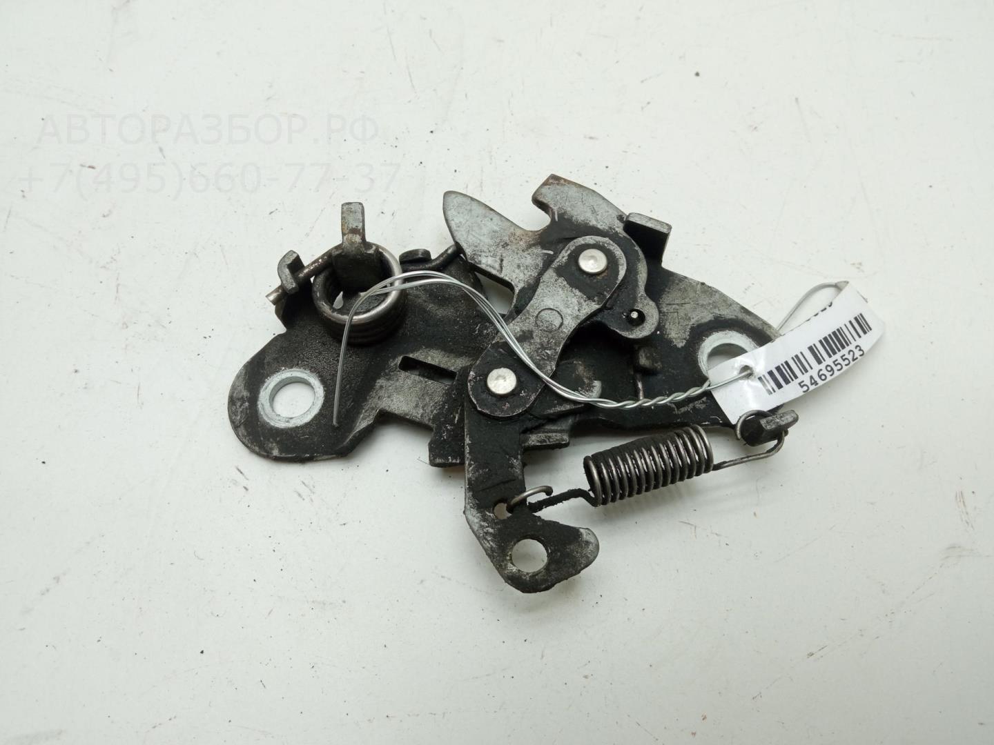 Замок капота