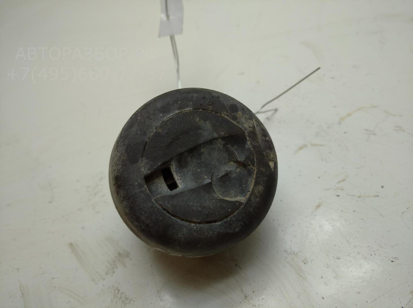 Заглушка поддомкратника