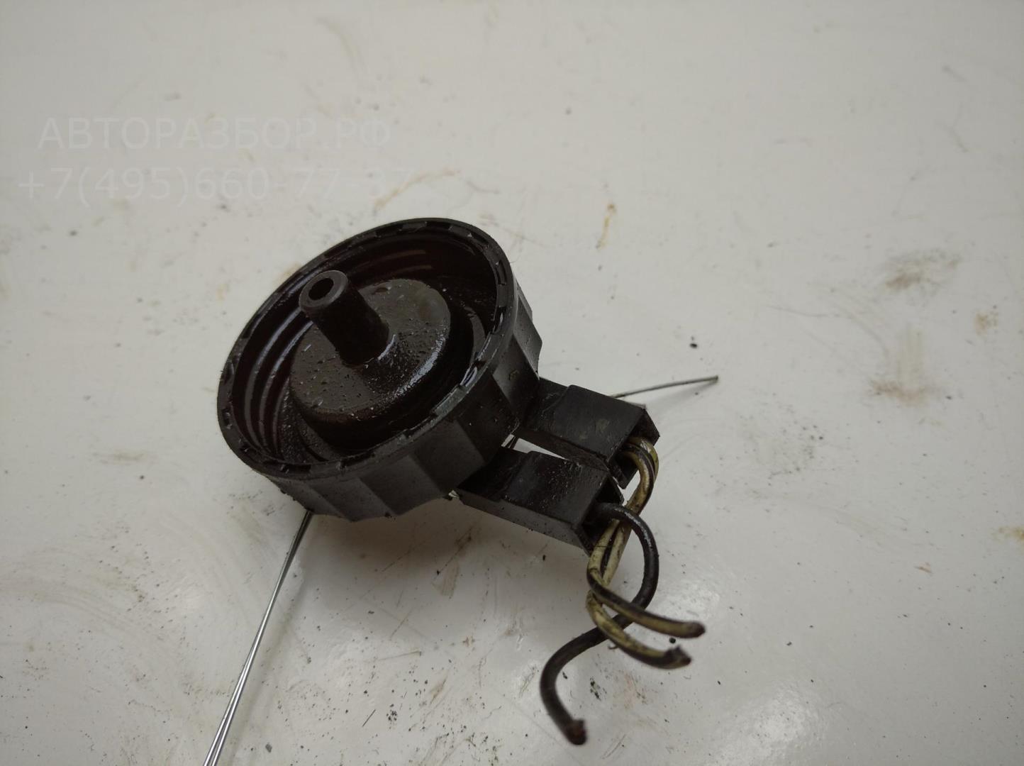 Крышка бачка тормозной жидкости